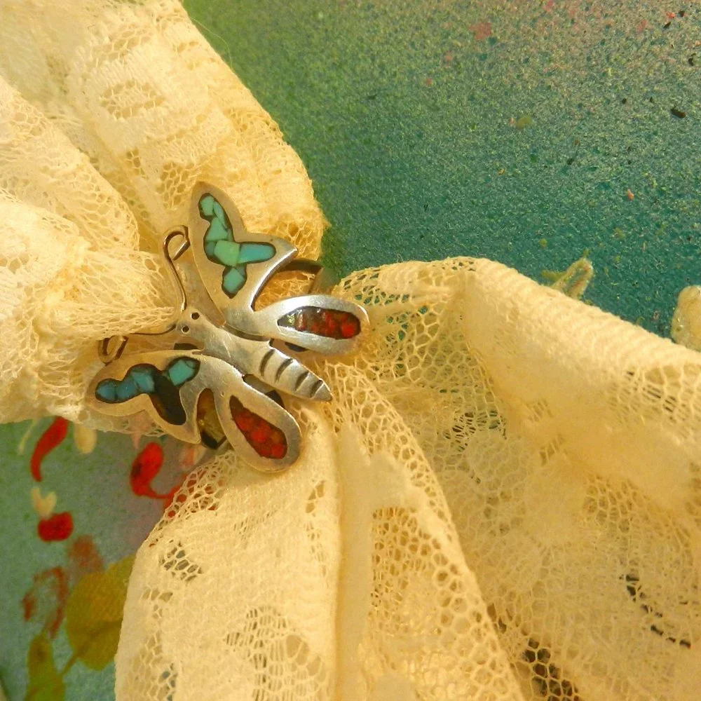 VTG Sterling silver butterfly ring Navajo artisan turquoise garnet nature sz 11